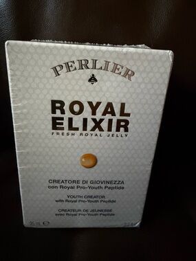 Perlier Royal Elixir Fresh Royal Jelly Serum w/Peptide - Sealed New in Box